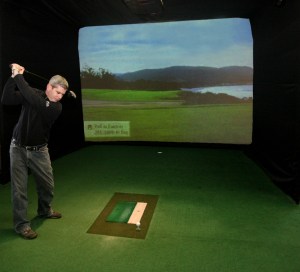indoor golf, golf simulator, milwaukee